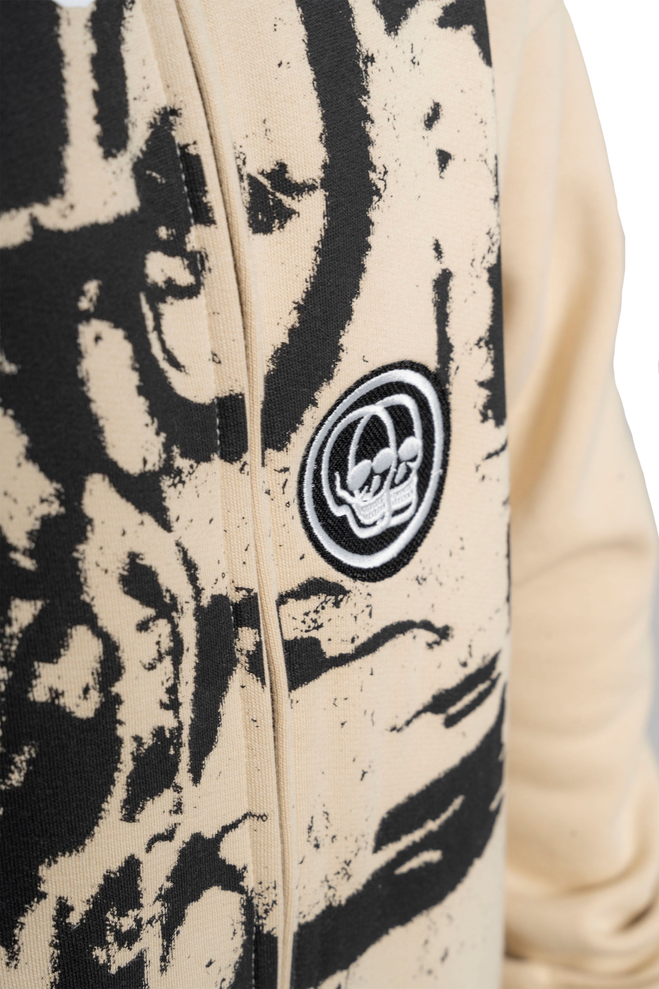 Cream Zipper